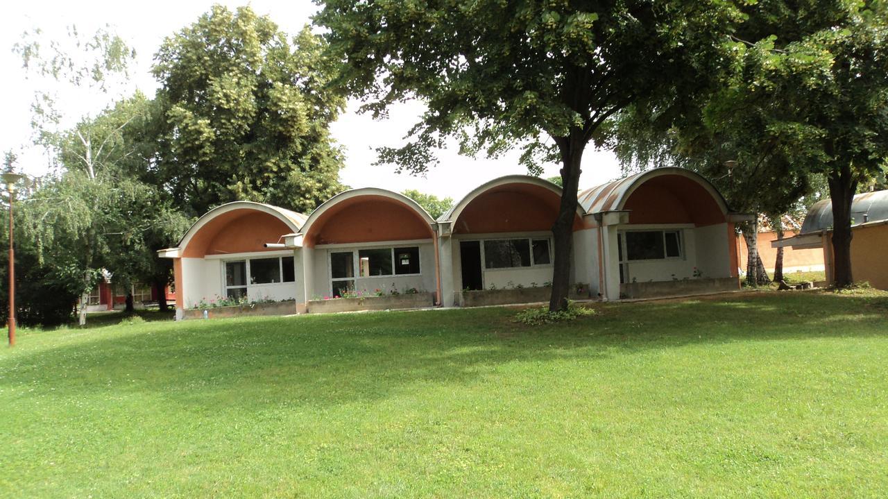 Hotel Stroitel Hisarya Dış mekan fotoğraf