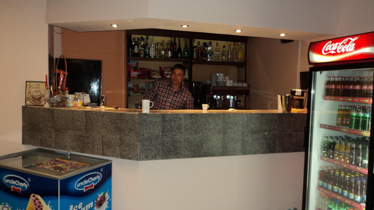 Hotel Stroitel Hisarya Dış mekan fotoğraf
