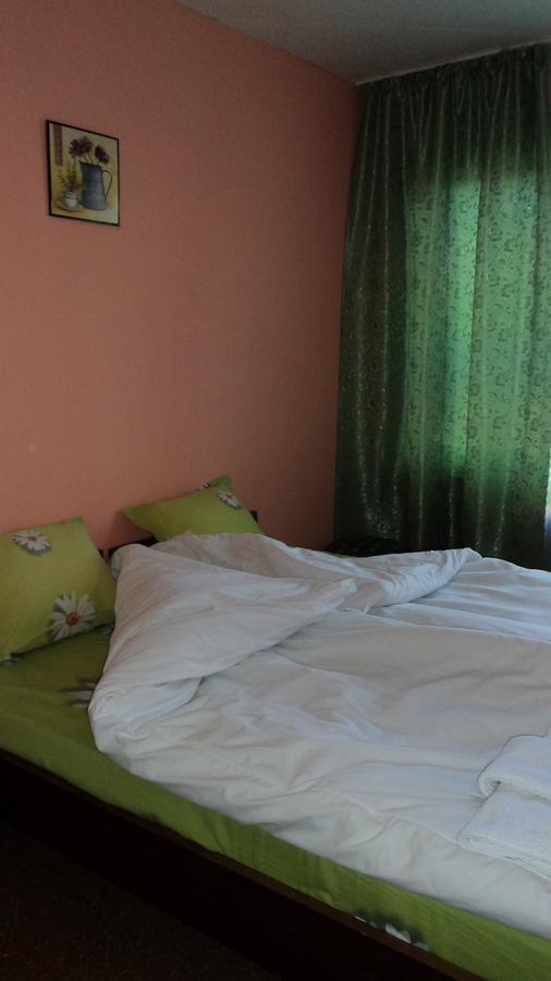 Hotel Stroitel Hisarya Dış mekan fotoğraf
