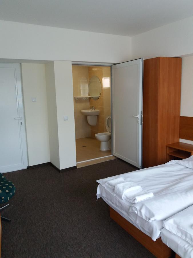 Hotel Stroitel Hisarya Dış mekan fotoğraf